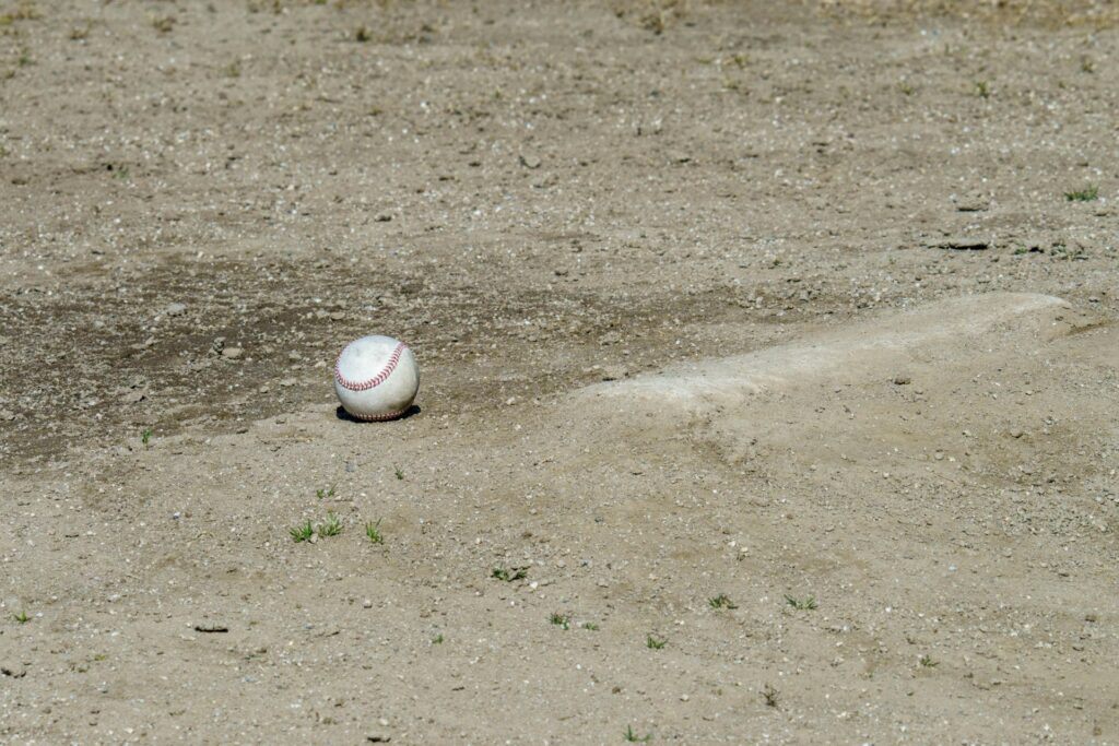 リリーフエースとクローザーやセットアッパーの違いを比較